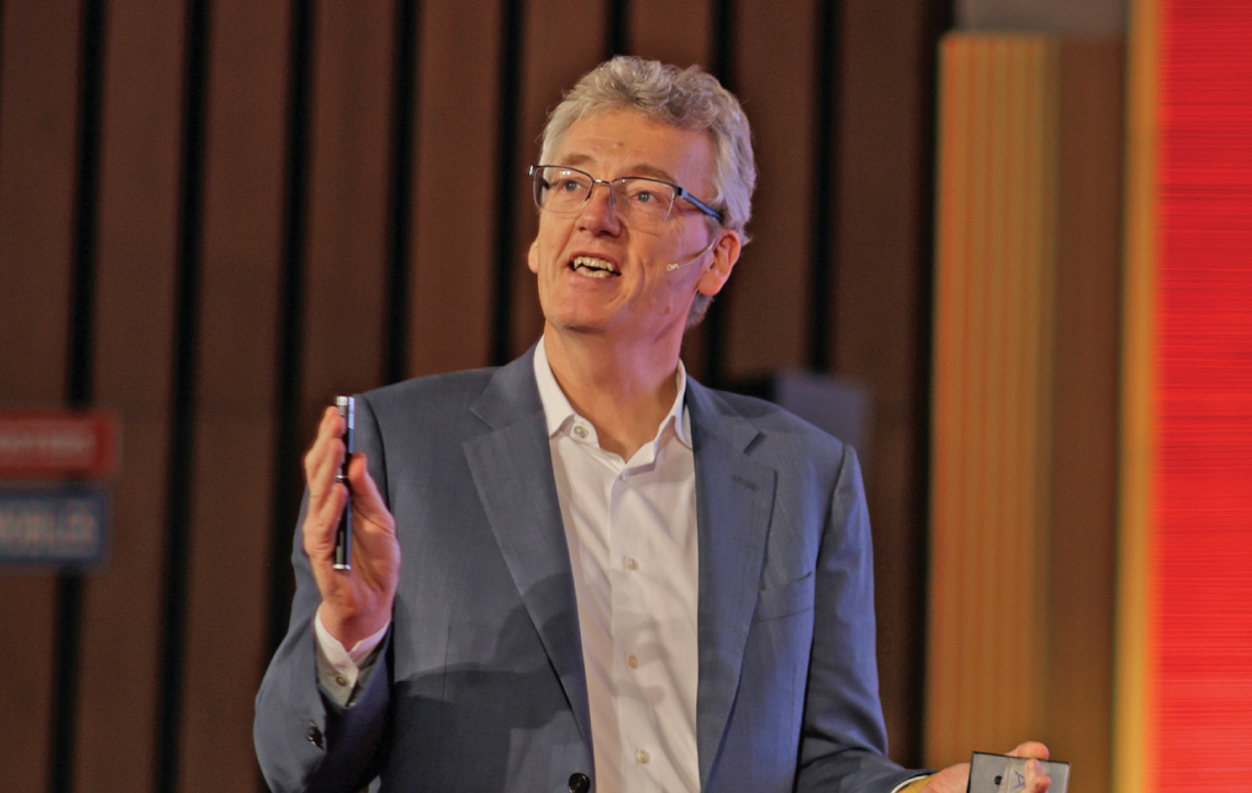 James Robinson addresses the audience at the Bengaluru edition of the Nobel Prize Dialogue India 2025