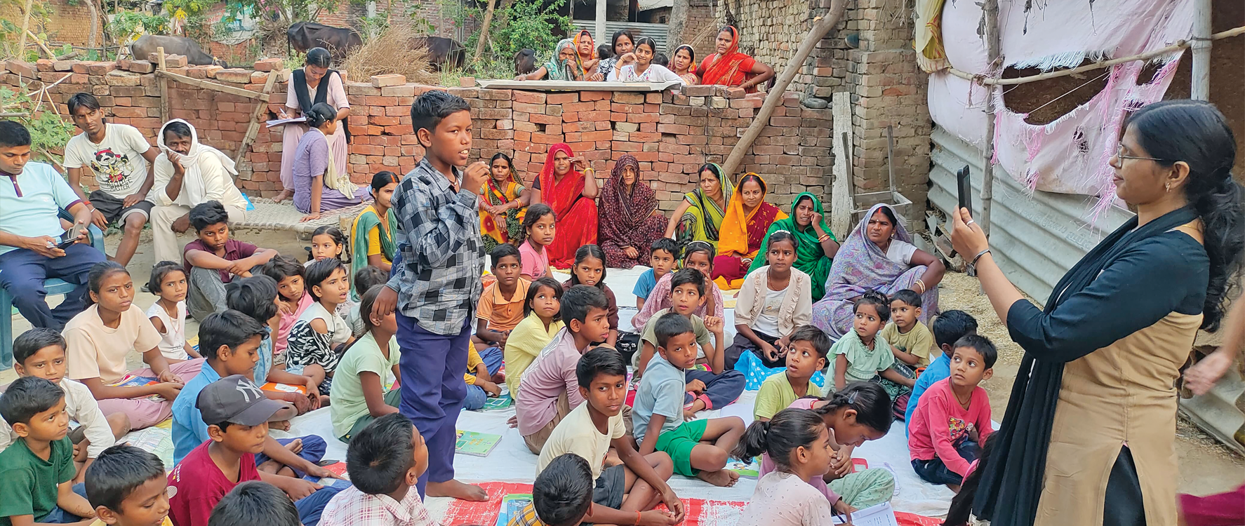 A community legal awareness session on child rights in Buxar